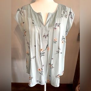 Daniel Rainn Estefany Lace Detail Split Neck Blouse Size Large